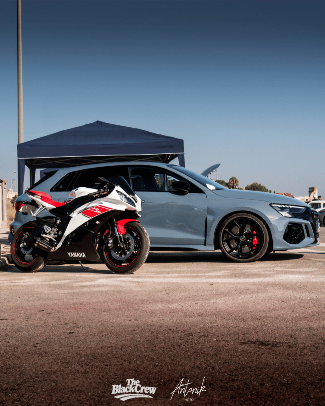 Coche en evento THE BLACK CREW