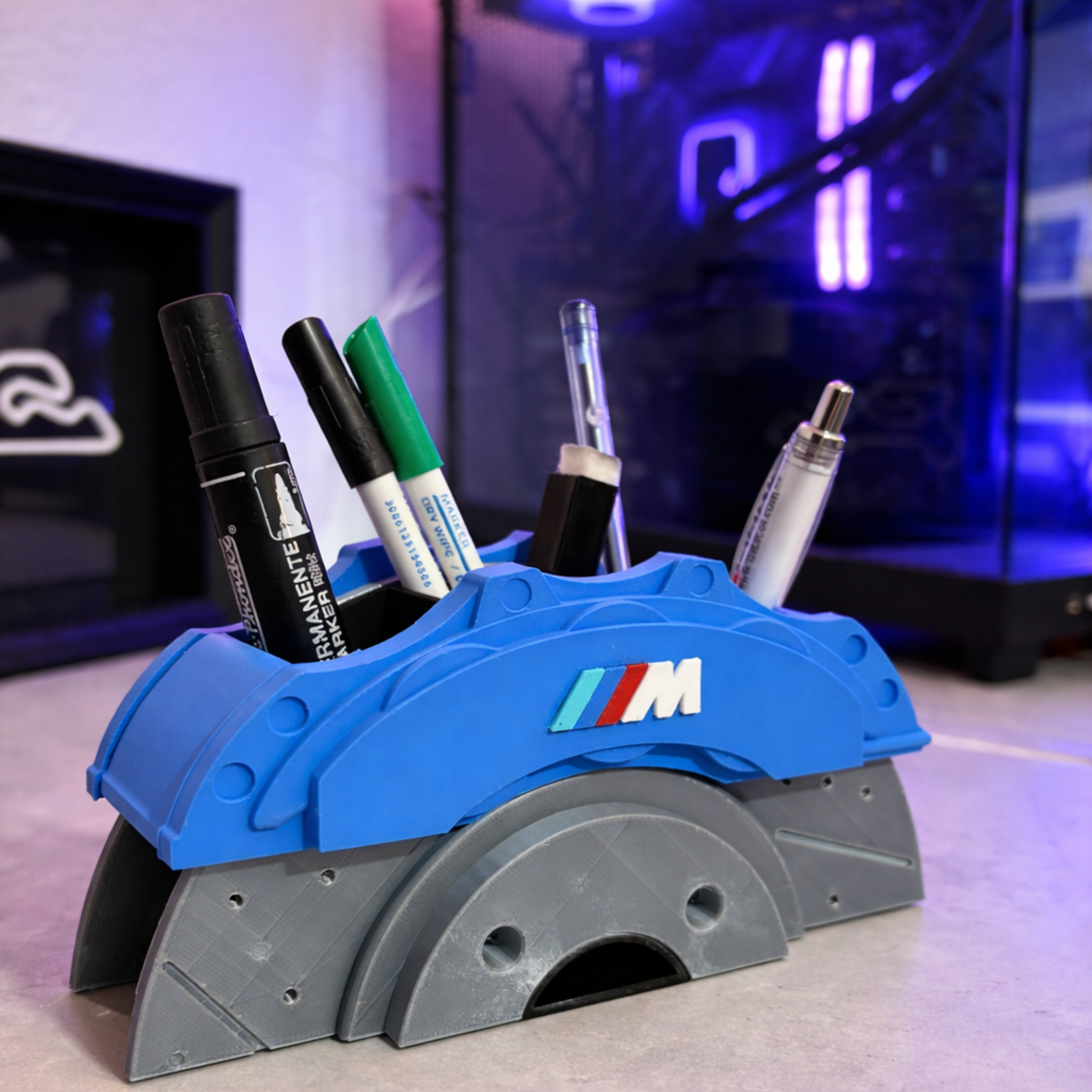 Organizador de Escritorio Estilo Pinza de Freno M