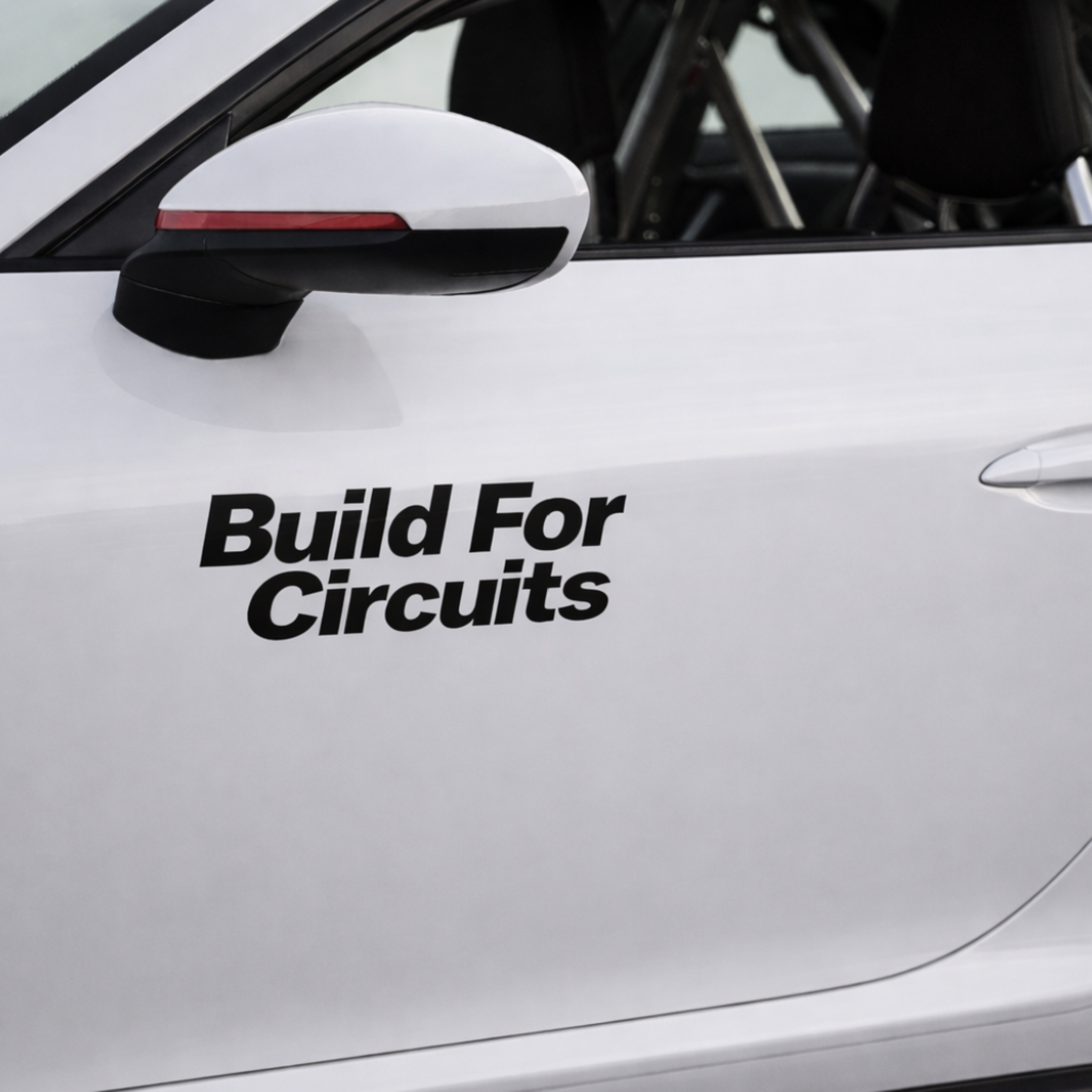 Pegatina (Build For Circuits)